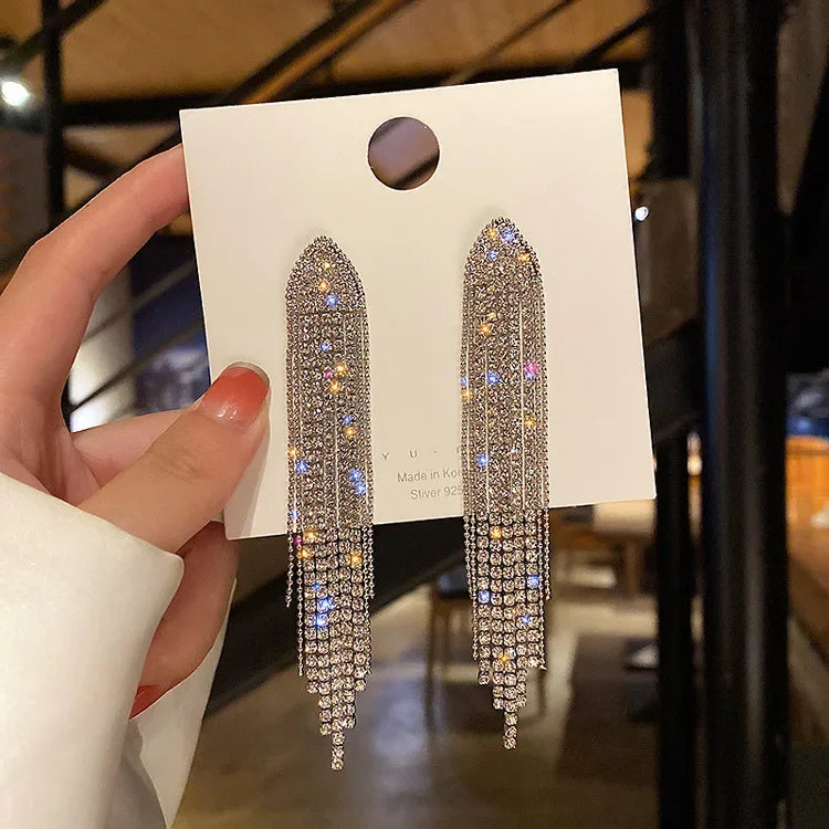 New Fashion Unique Design Elegant Exquisite Light Luxury Zircon C Earrings Women Jewellery Party High-grade Gift Wholesale