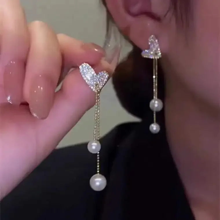 New Fashion Unique Design Elegant Exquisite Light Luxury Zircon C Earrings Women Jewellery Party High-grade Gift Wholesale