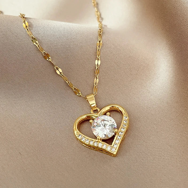 Artificial Gems Heart Pendant Necklace for women Golden Stainless Steel Lips Neck Chain Female Necklaces Jewelry for Girl