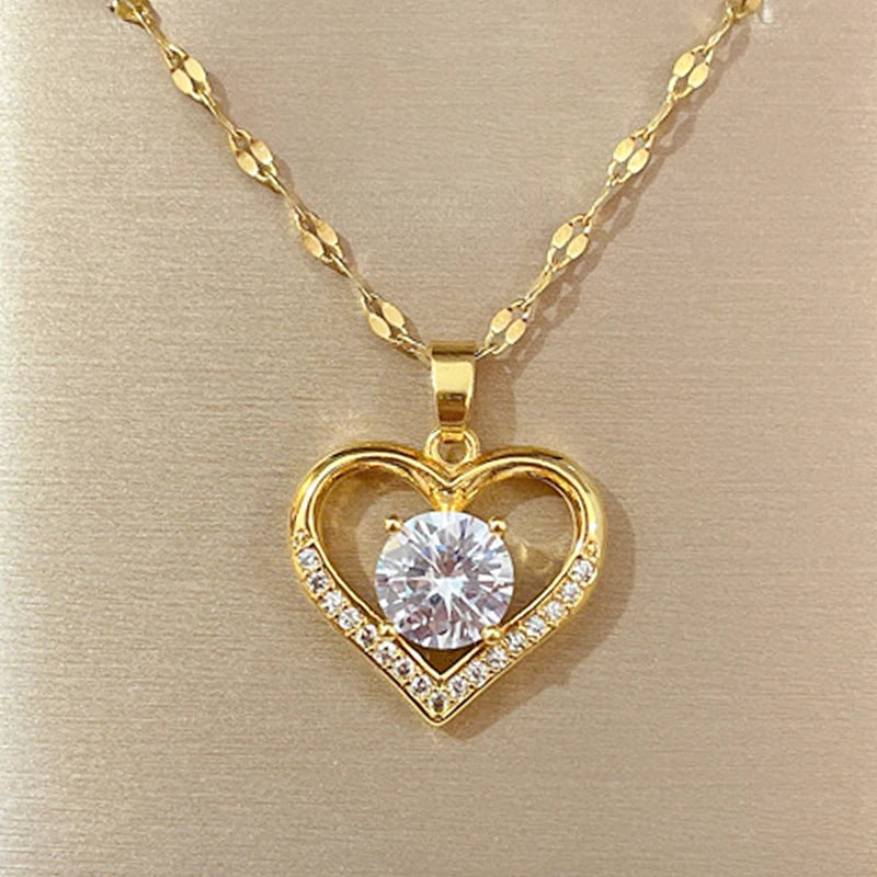 Artificial Gems Heart Pendant Necklace for women Golden Stainless Steel Lips Neck Chain Female Necklaces Jewelry for Girl