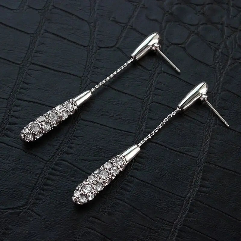 New Hot Style Earrings Female Fashion and Elegant Long Drop-Shaped Alloy Earrings Jewellery Wedding Engagement Gift