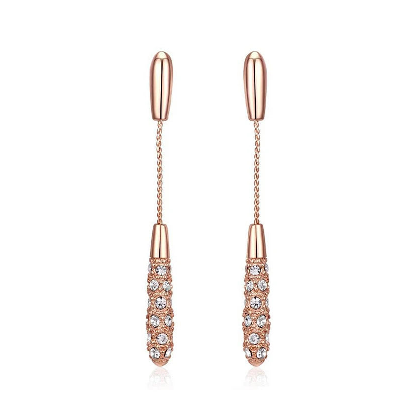 New Hot Style Earrings Female Fashion and Elegant Long Drop-Shaped Alloy Earrings Jewellery Wedding Engagement Gift